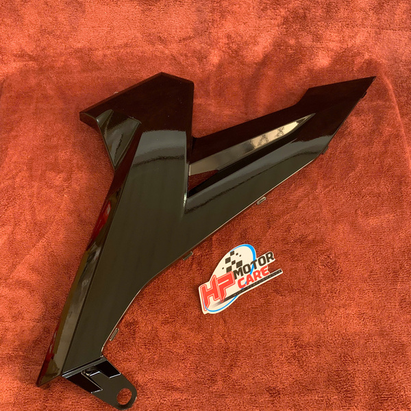 Nắp cốp Exciter 150 Trái/Phải 2ND-F1711-00/ 2NDF1721-00-P4