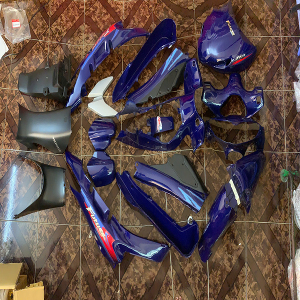 Bộ dàn áo Future 1 mã KFL  (19 món)