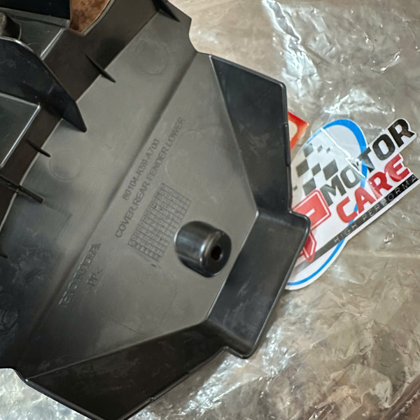 Cánh máy bay dè biển số Vario 2018-2024  80104-K59-A70