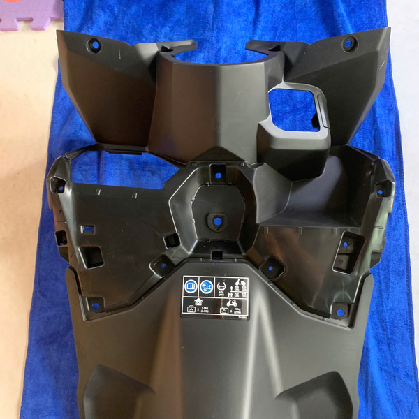 Yếm ổ khóa Vario 125 81141-K2V-N40