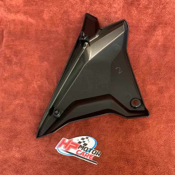 Nắp hộp bình ắc quy/ Ốp che bình ắc quy Winner V2 50607-K56-V50