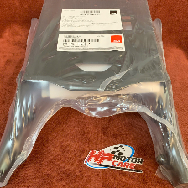 Baga sau Winner / RS150 Givi MF