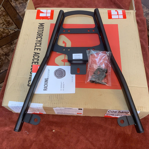 Baga sau AIR BLADE 125/150/160FI GIVI SR (Chính Hãng)