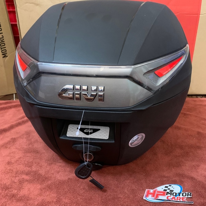 Thùng sau Givi 30 Lít C30NT