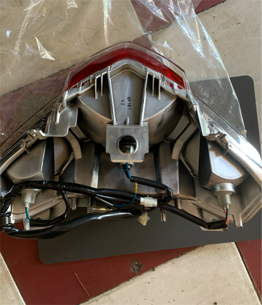 Cụm đèn hậu Vision 33700-K2C-V31 Khói / 33700-K2C-V01 trắng