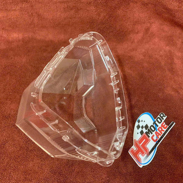 Mica đèn hậu Winner R