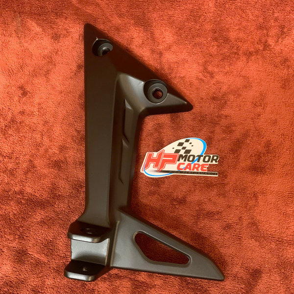 Pat gác chân sau Exciter 135 2010 Phải 1S9-F7462-00/ Trái 1S9-F7462-00