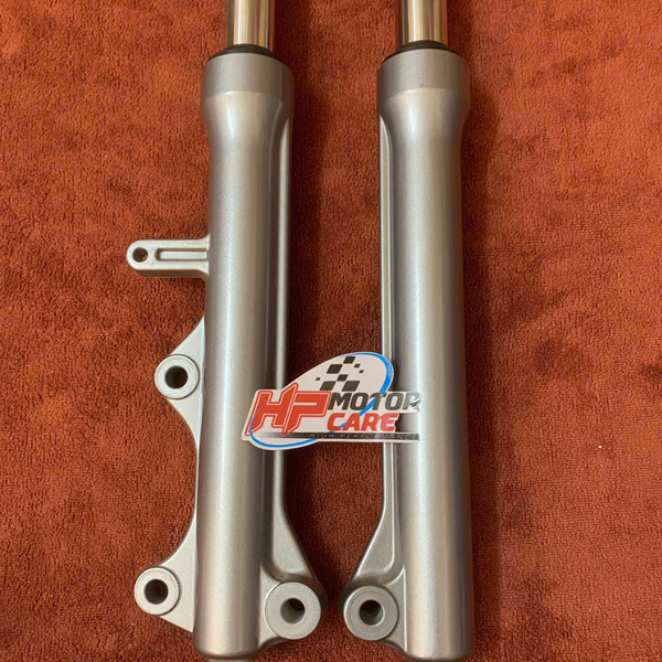 Phuộc trước Sirius thắng Dĩa mã B6A-F3100-00