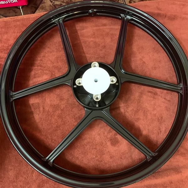 Mâm Winner FHF 326