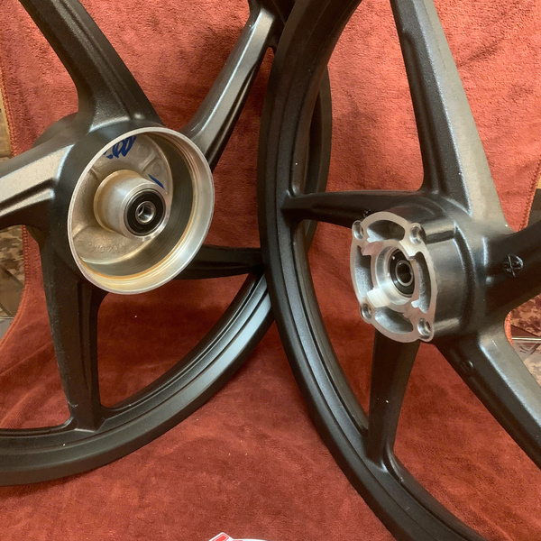 Mâm Wave S110, RSX, Future 125 5 cây (chính hãng)
