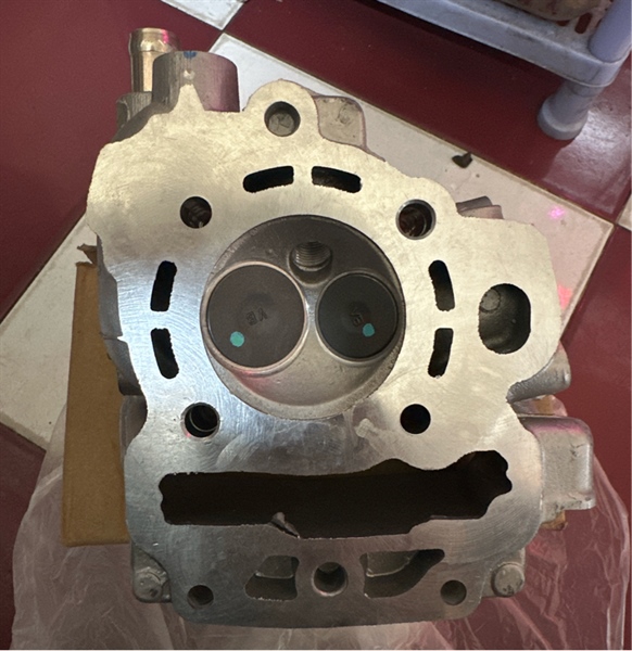 Vỏ đầu bò Air Blade 110 12200-KVB-900 chính hãng