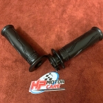 Bao tay Exciter 150 2ND-F6241-01 Trái / 2PH-F6240-00 Phải (Chính hãng)