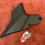 Nắp hộp bình ắc quy, Ốp che bình ắc quy Sonic 6452A-K56-N00 v