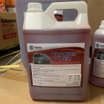 Dung dịch rửa xe không chạm URANUS SUPER (xe tải) (1 lít)