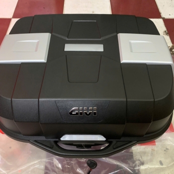 Thùng sau Givi B45NM 45 lít