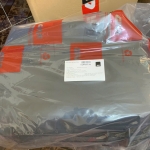 Thùng sau màu đen không đèn 39 Lít Givi E20n(CLA)