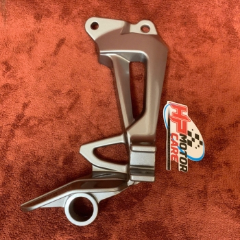 Pat gác chân sau Sirius Phải 1FC-F7442-01/Trái 1FC-F7452-01