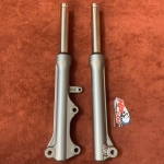 Phuộc trước Sirius thắng Dĩa mã B6A-F3100-00