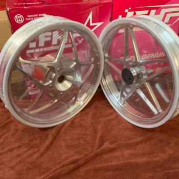 Mâm ngôi sao vario click CNC FHF